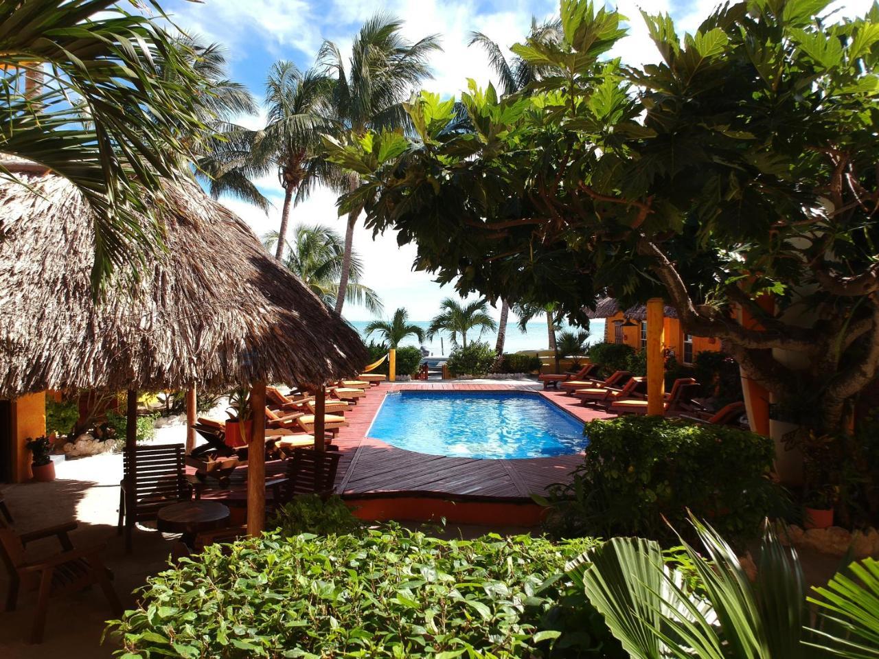 Seaside Cabanas Hotel Caye Corker Kültér fotó
