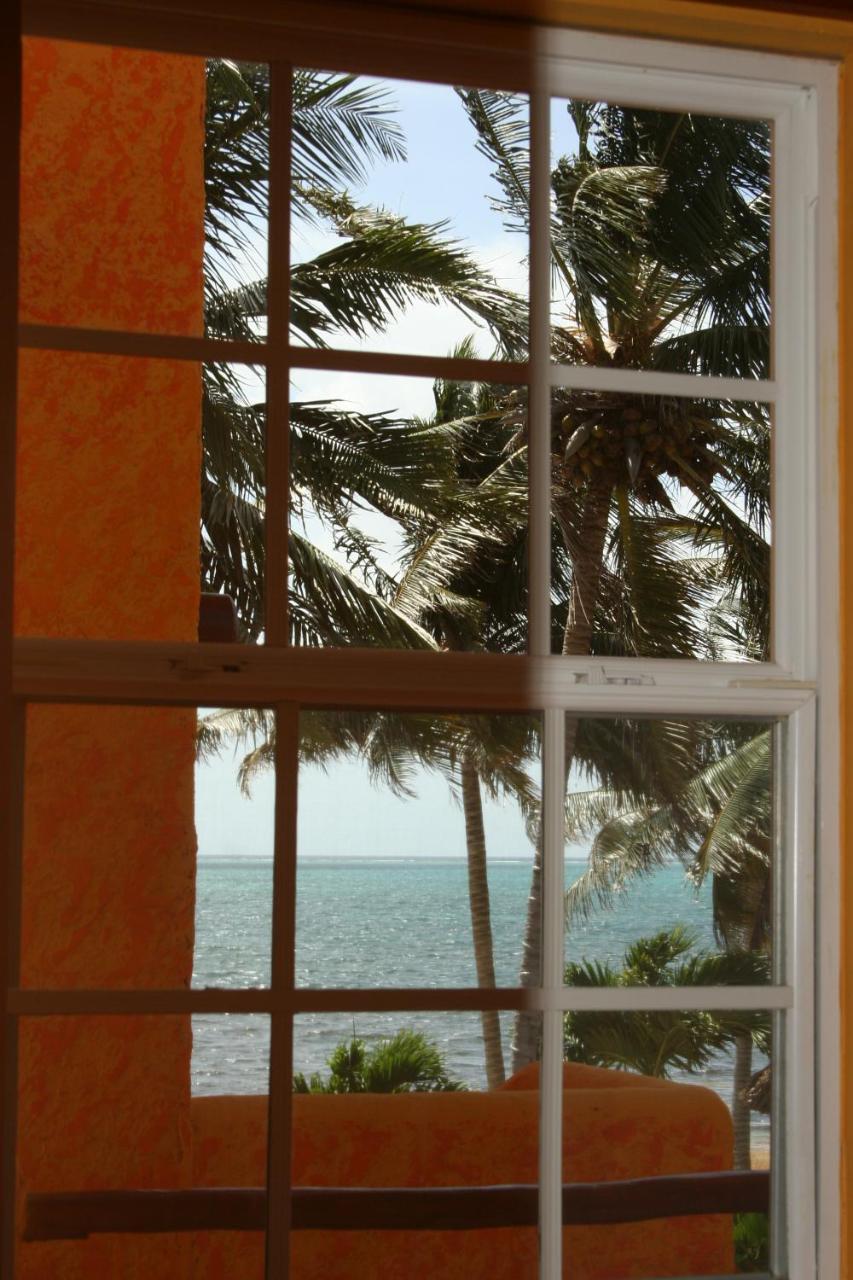 Seaside Cabanas Hotel Caye Corker Kültér fotó